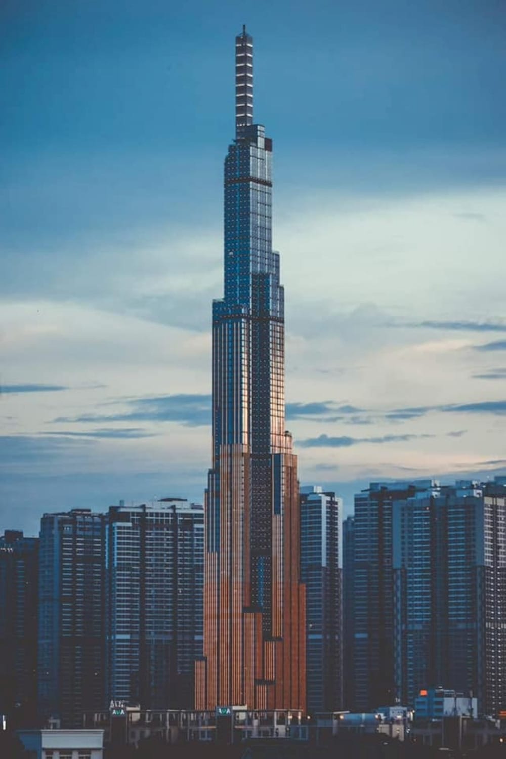 The tower is part of the Vinhomes Central Park